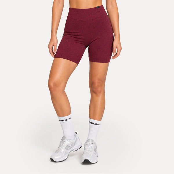 LEO Shorts Velvara
